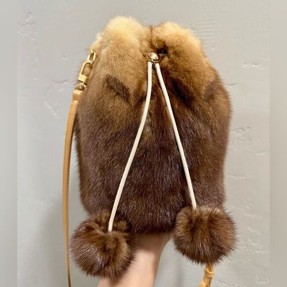Brown Gradient Real Mink Fur Handmade Drawstring Bucket Bag Includes 2 Straps - Picture 11 of 16